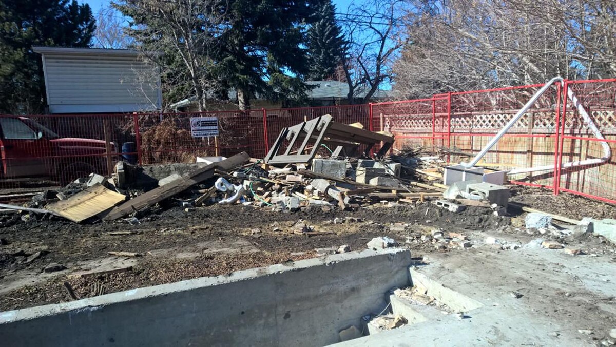 Images Outta Site Trash Removal Inc