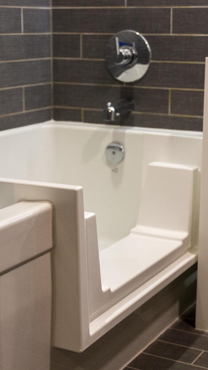 Images Bytown Better Bathtubs & Showers