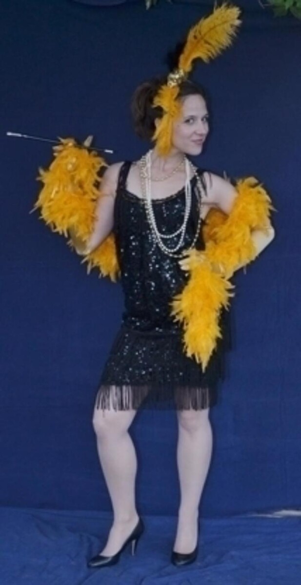 Images Aline's Costumes & Fine Couture