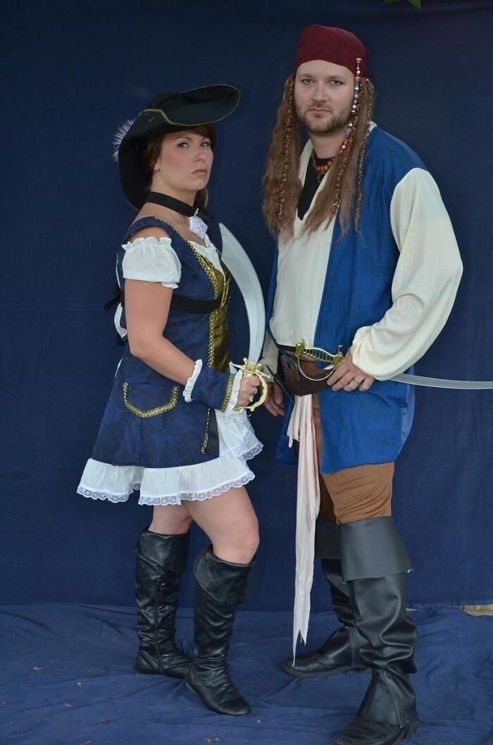 Images Aline's Costumes & Fine Couture