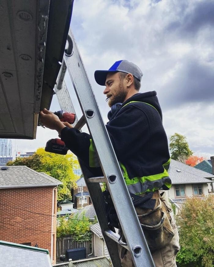Images Trusted Pro Roofers Inc.