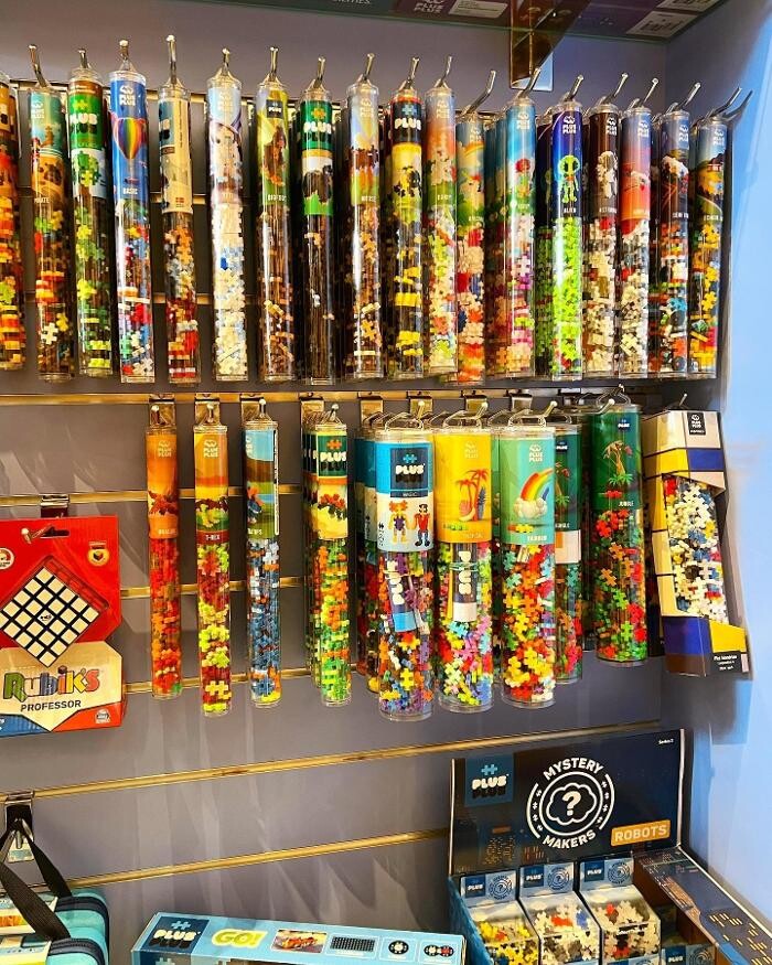 Images CLYC Services Inc