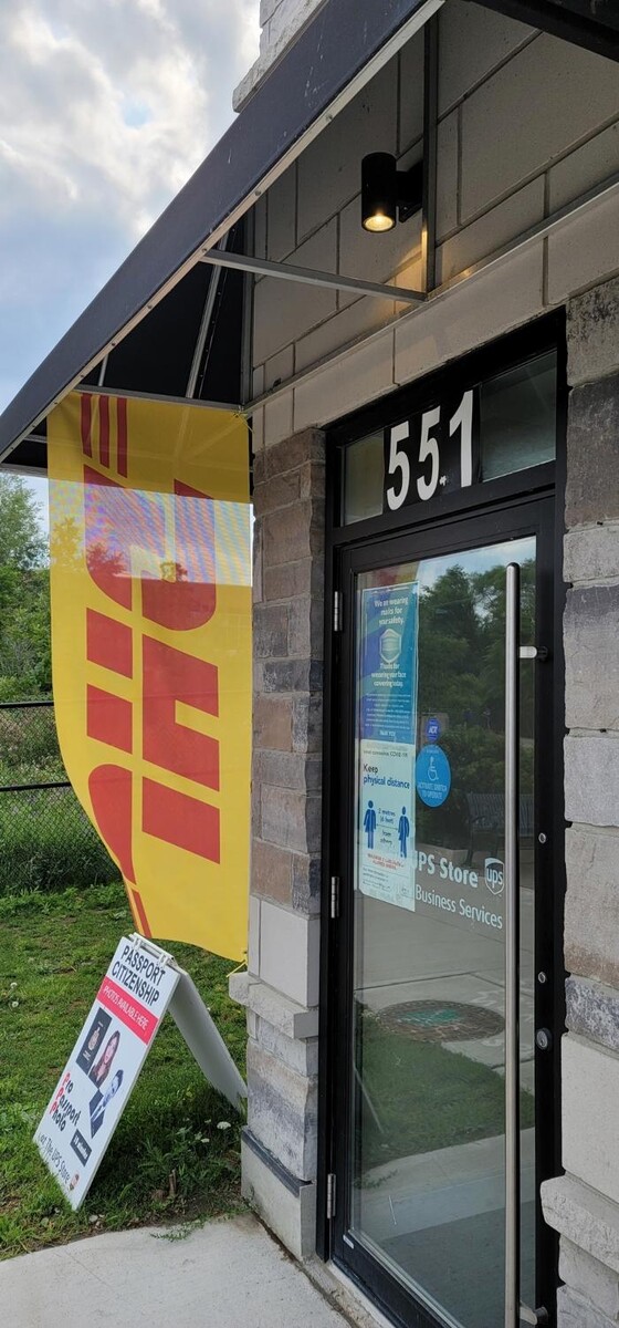 Images DHL Authorized Shipping Center