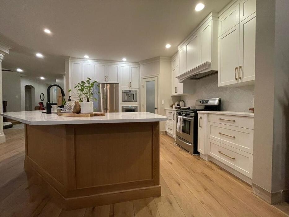 Images Klyn Kitchens & Cabinets