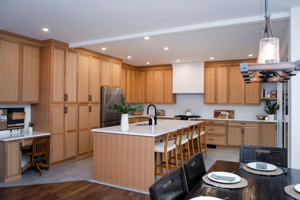 Images Klyn Kitchens & Cabinets