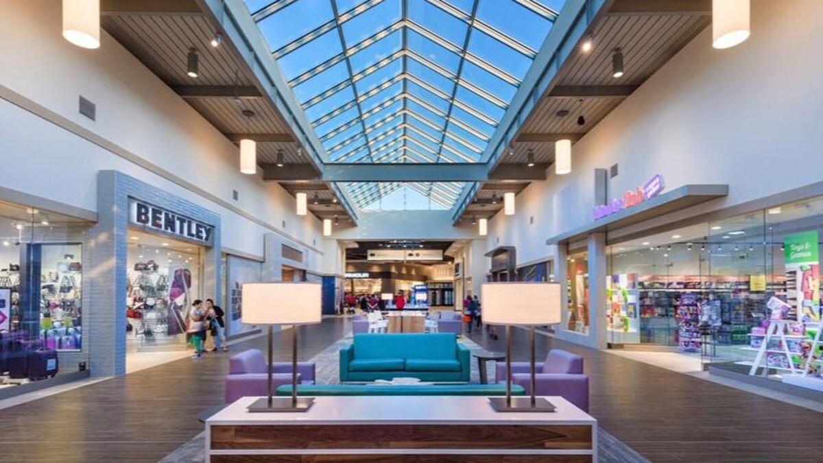 Images Outlet Collection Winnipeg