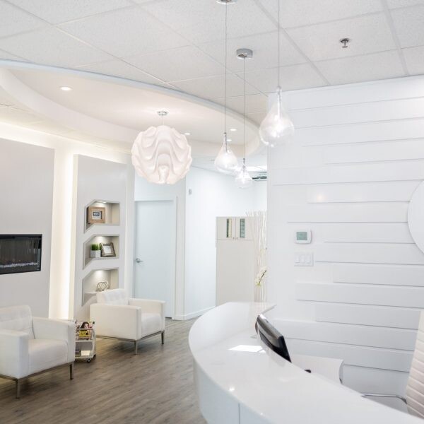 Images Peak Dental Arts - Lower Lonsdale Dental Clinic