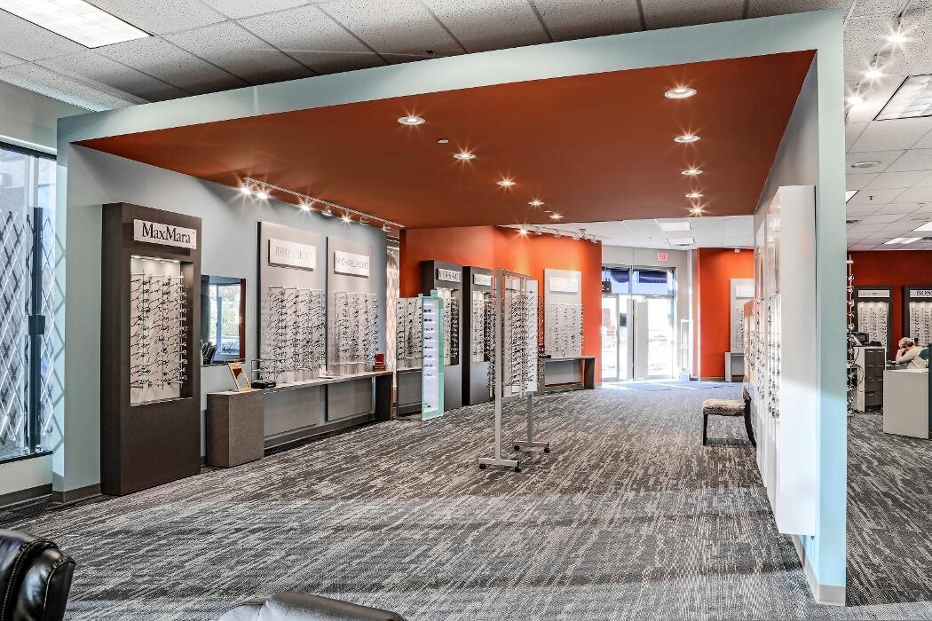 Images Optiks International - Maple Ridge - Westgate