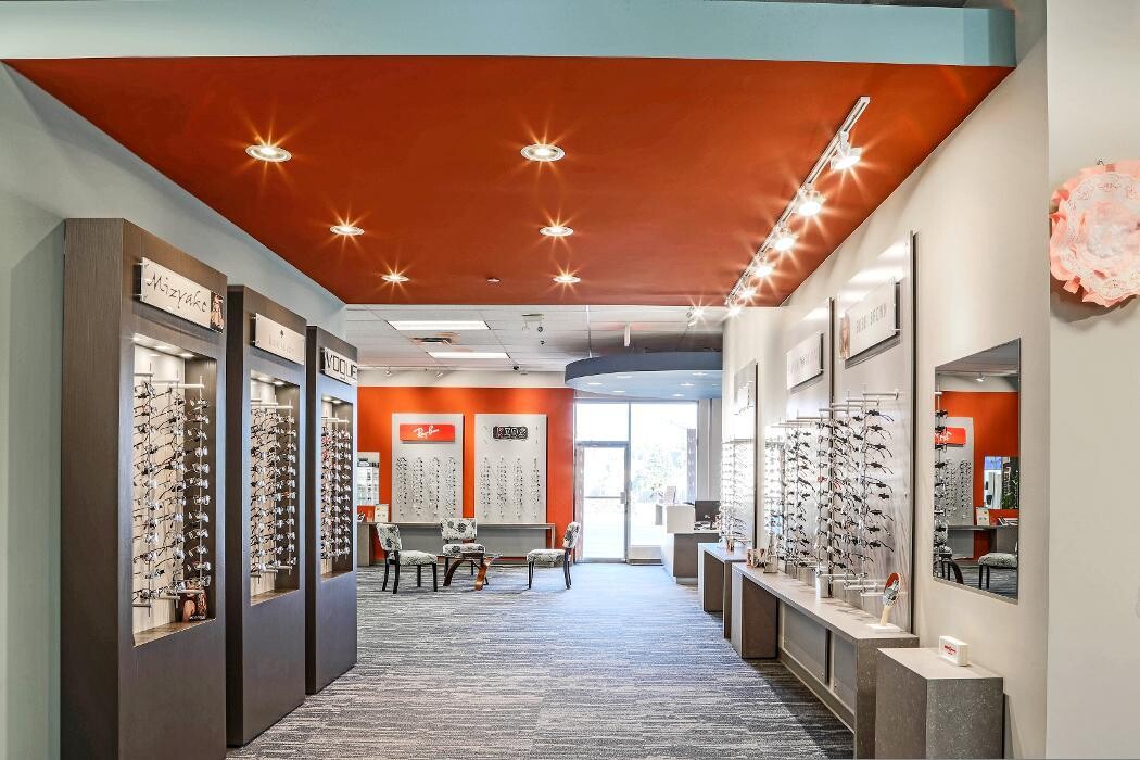 Images Optiks International - Maple Ridge - Westgate