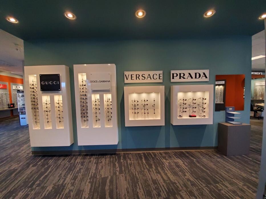 Images Optiks International - Maple Ridge - Westgate