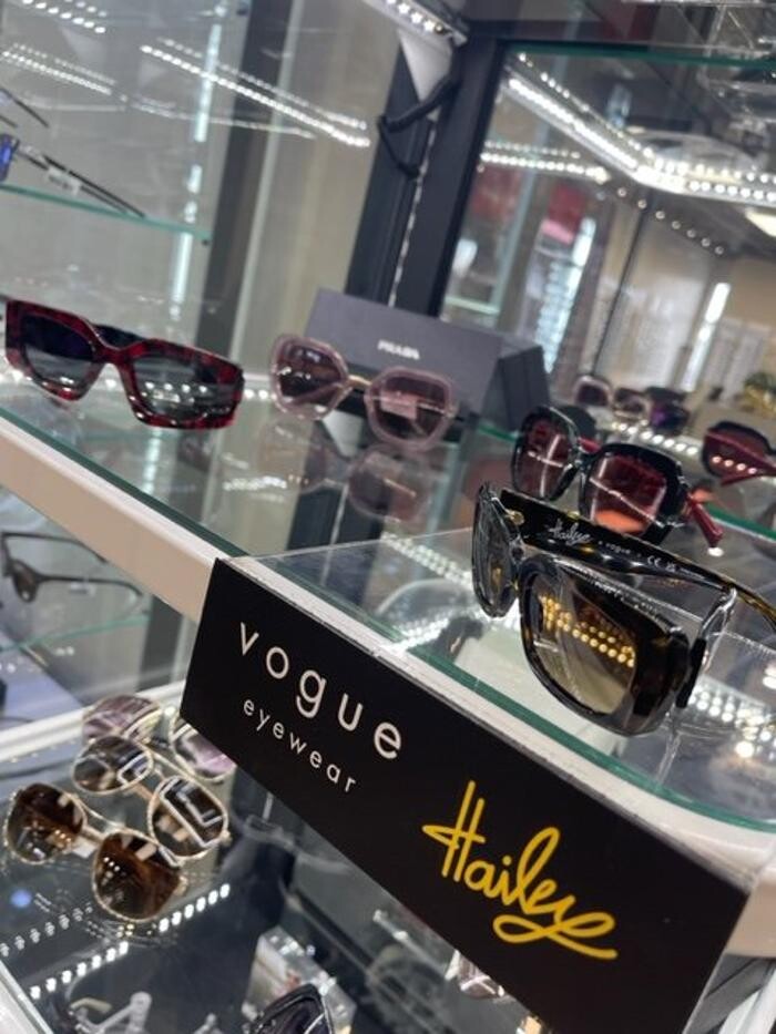 Images Factory Optical - Regina - Grasslands