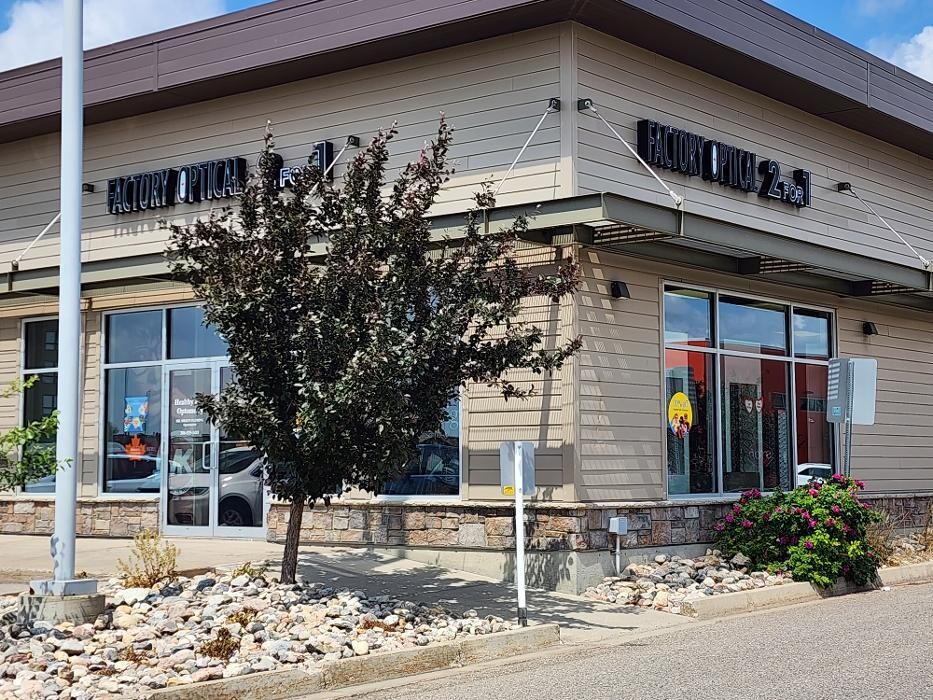 Images Factory Optical - Regina - Grasslands