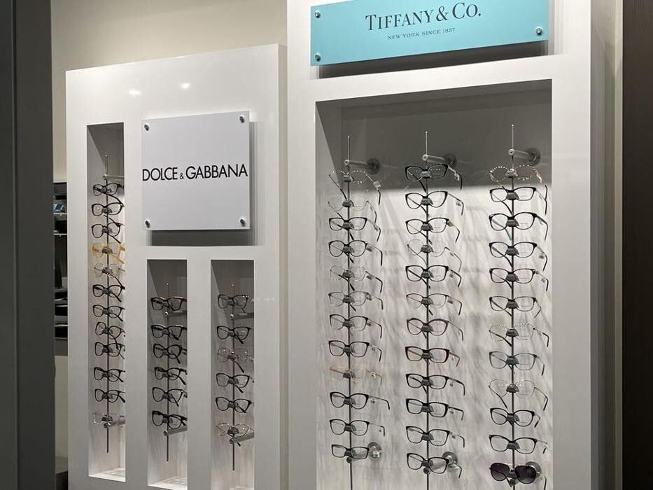 Images Optiks International - Lloydminster - 44 Street