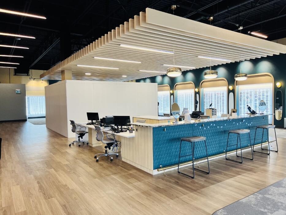 Images Optiks International - Fort McMurray - Eagle Ridge Commons