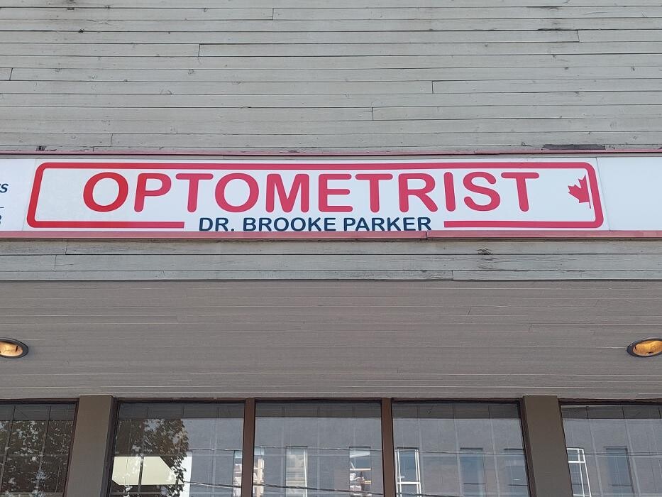 Images Lensmakers Optical - Vernon