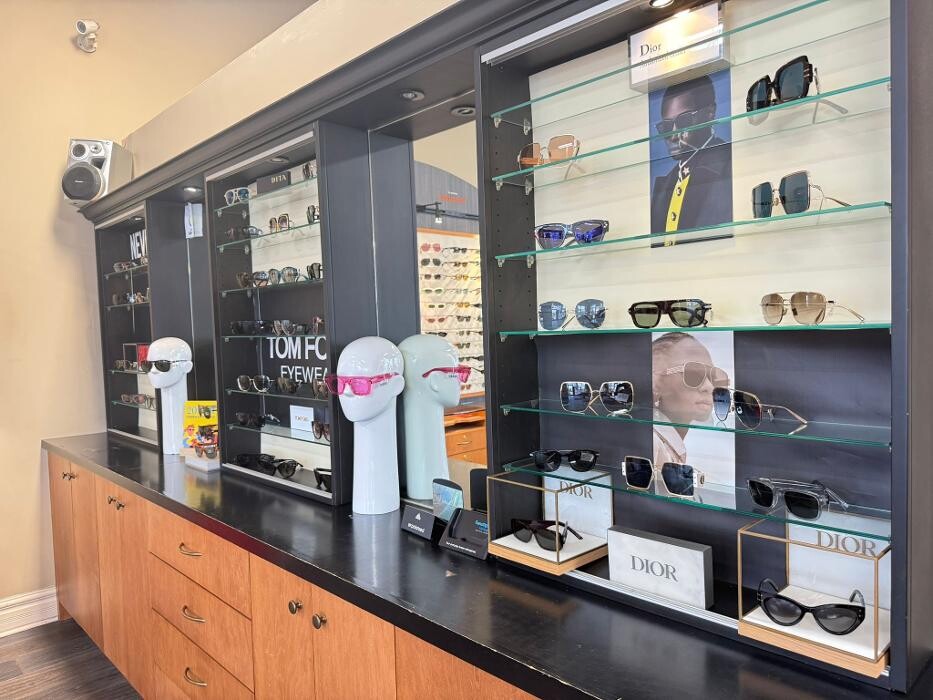 Images LF Optical - Toronto - Dufferin Street - Midtown