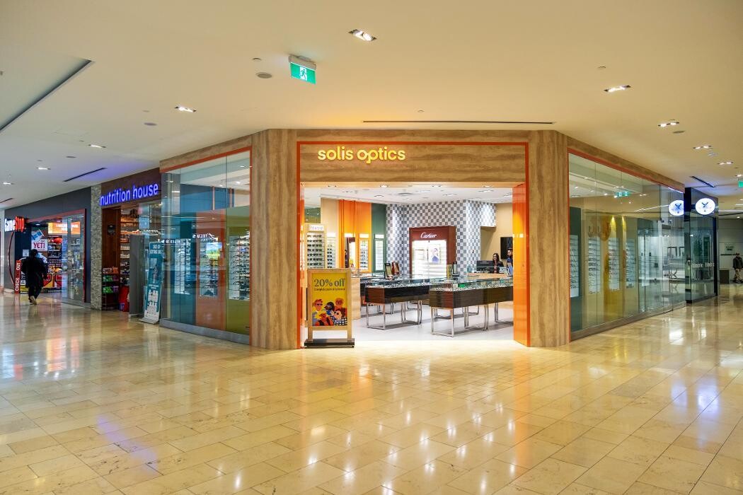 Images solis optics - Mississauga - Square One