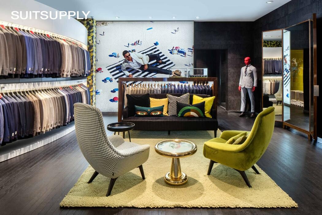 Images Suitsupply Montreal