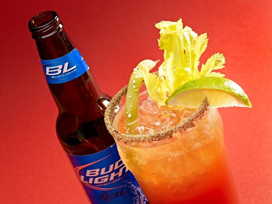 Images The Canadian Brewhouse (Moose Jaw)