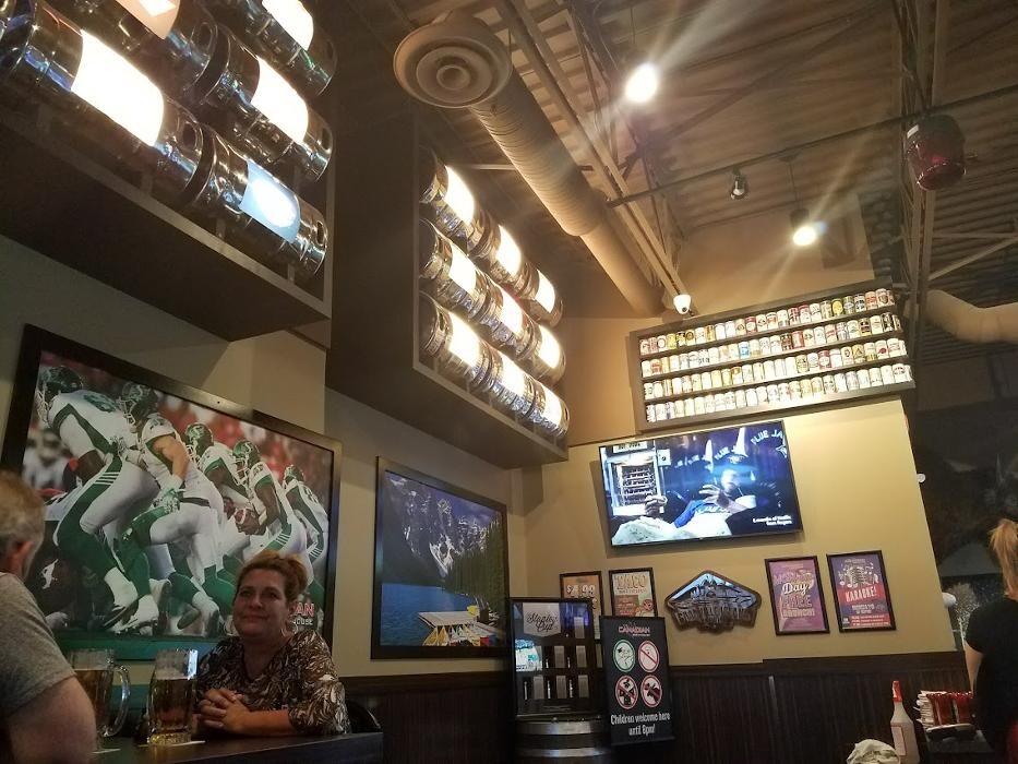 Images The Canadian Brewhouse (Moose Jaw)