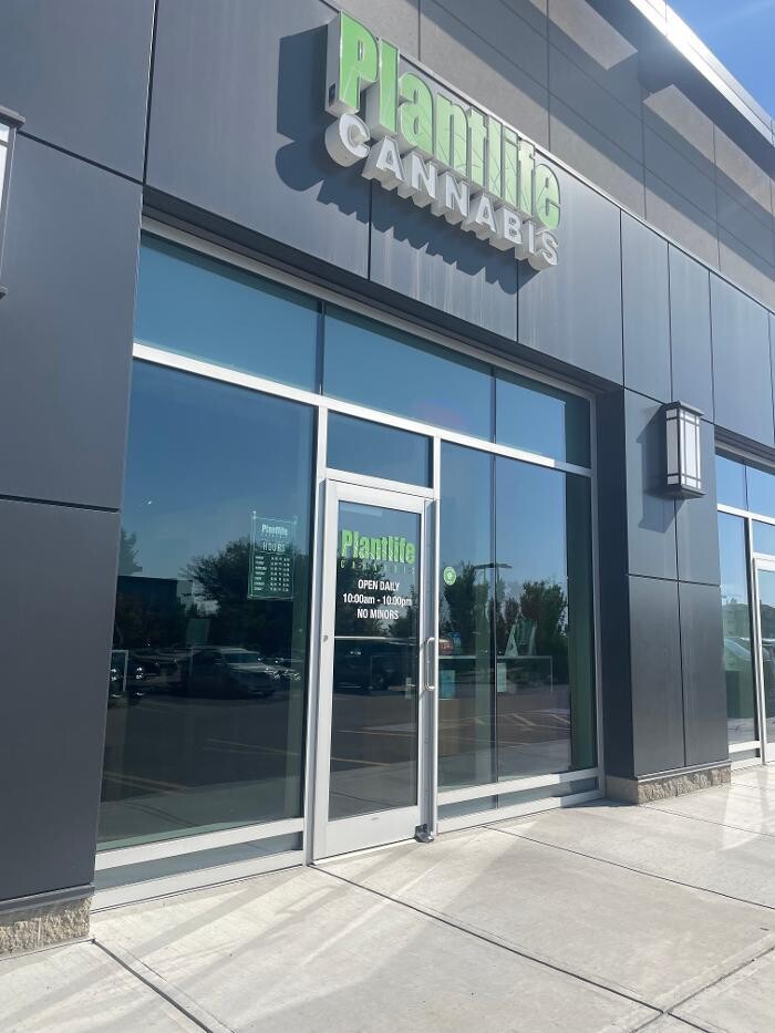 Images Plantlife Cannabis Harvest Hills Calgary