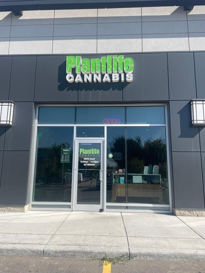 Images Plantlife Cannabis Harvest Hills Calgary