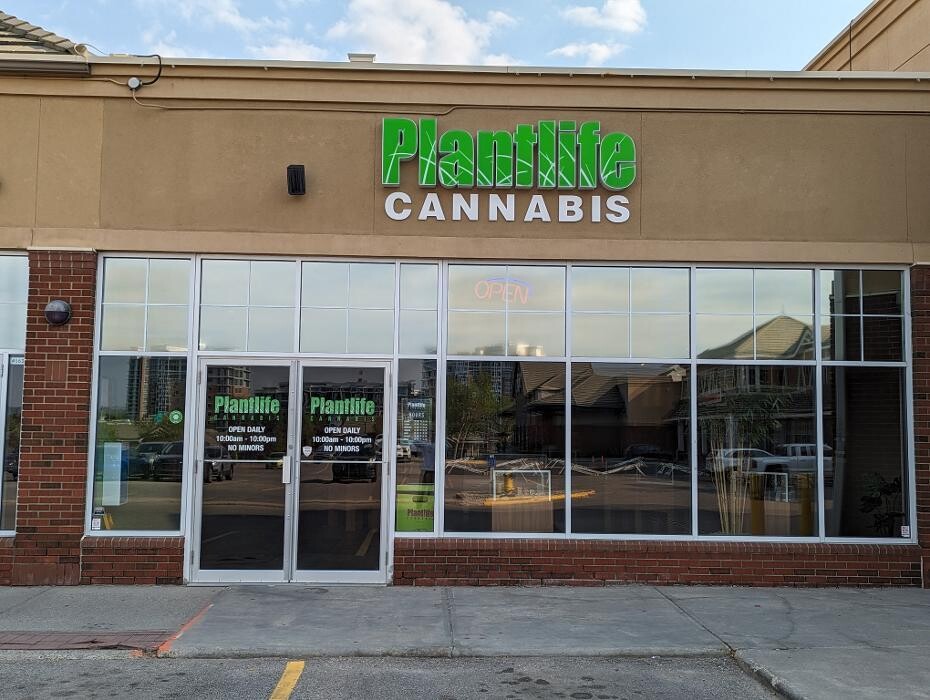 Images Plantlife Cannabis Dalhousie Calgary
