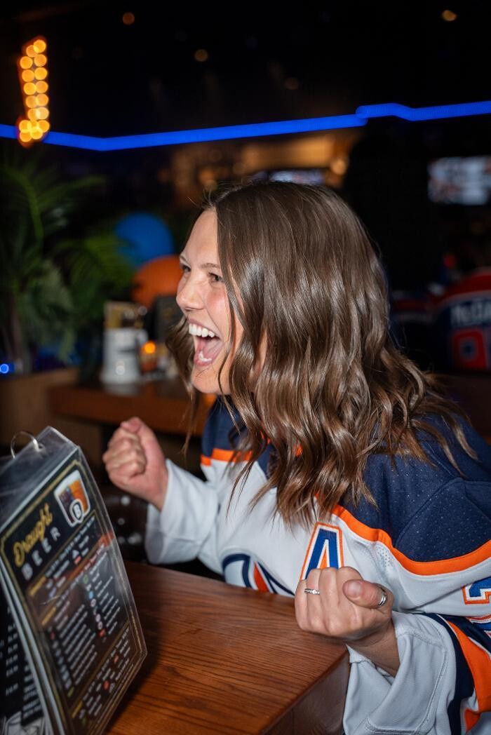Images The Banquet (Edmonton ICE District)
