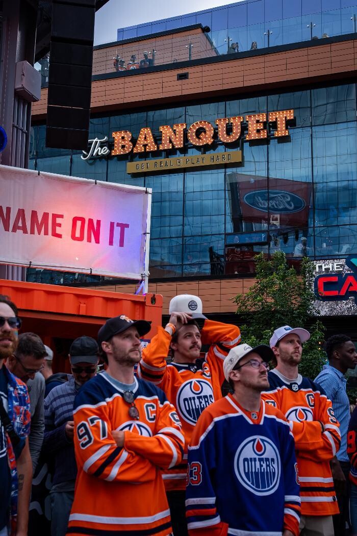 Images The Banquet (Edmonton ICE District)