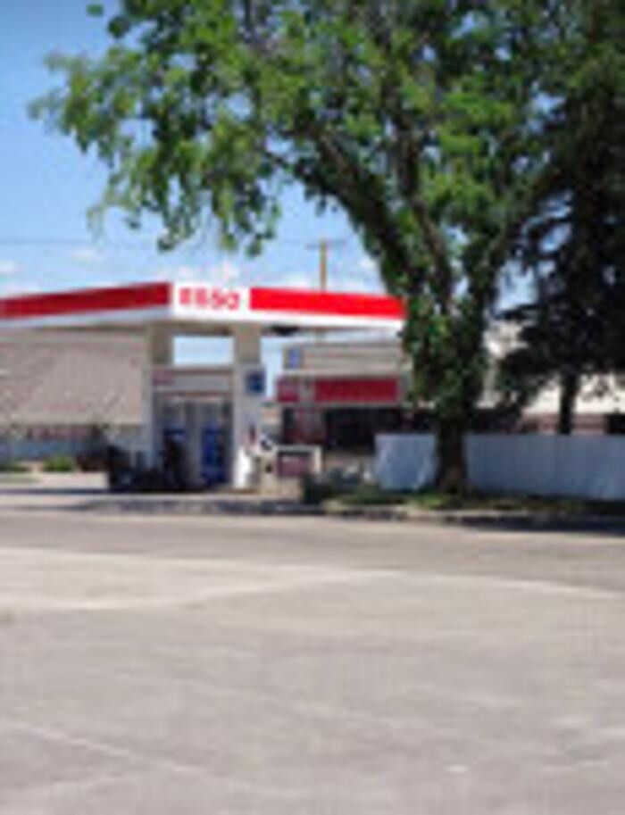 Images CoinFlip Bitcoin ATM - Esso (Moose Jaw)