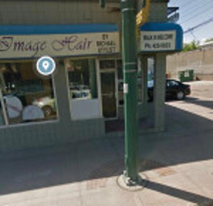 Images CoinFlip Bitcoin ATM - Five Stars Smoke & Gift Shop (Edmonton)