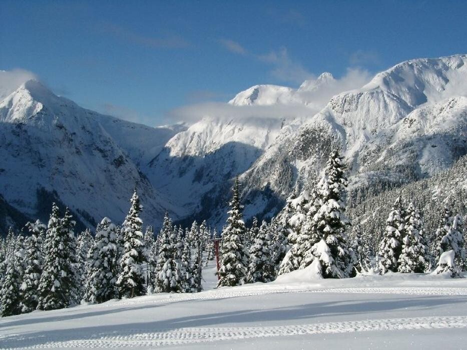 Images Shames Country Lodge