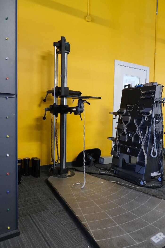 Images Total Rehabilitation and Sports Injuries Clinic (Nassau St N)