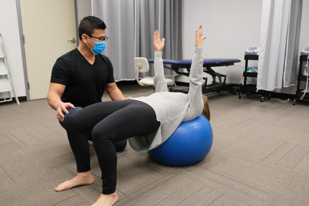 Images Total Rehabilitation and Sports Injuries Clinic (Nassau St N)