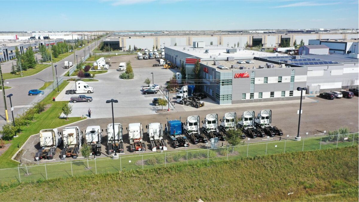 Images New West Truck Centres