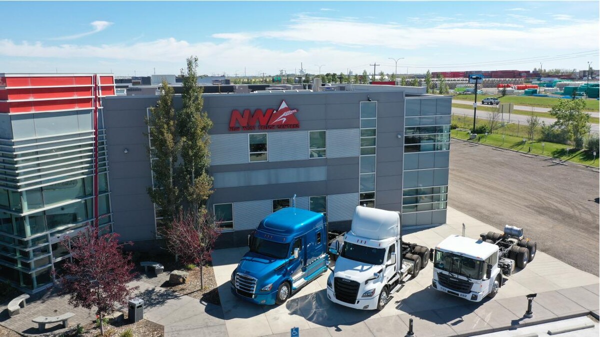 Images New West Truck Centres