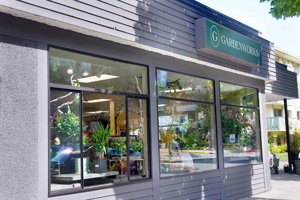 Images GARDENWORKS Oak Bay