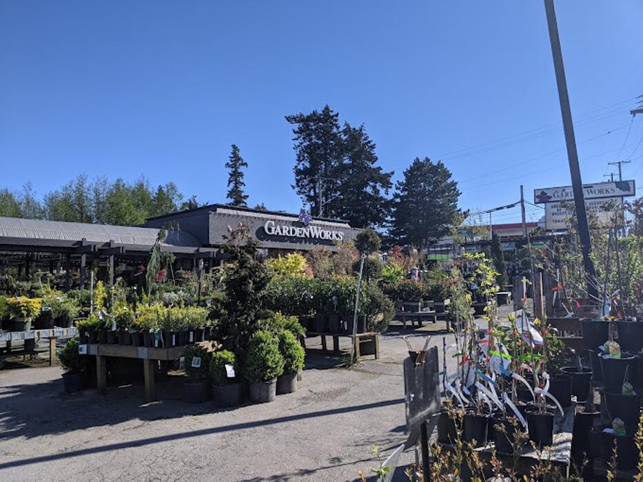 Images GARDENWORKS Colwood