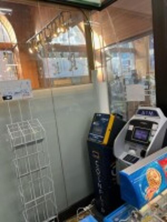 Images CoinFlip Bitcoin ATM - Depanneur Aviron Super (Montreal)