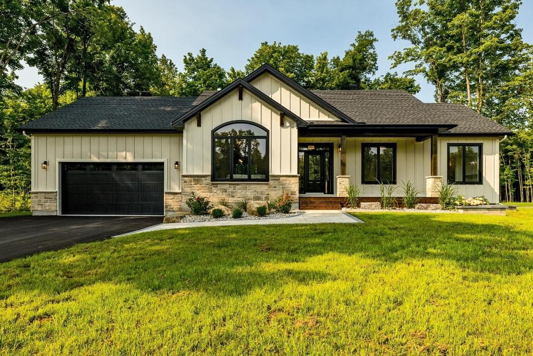 Images Taylor Roofing Inc