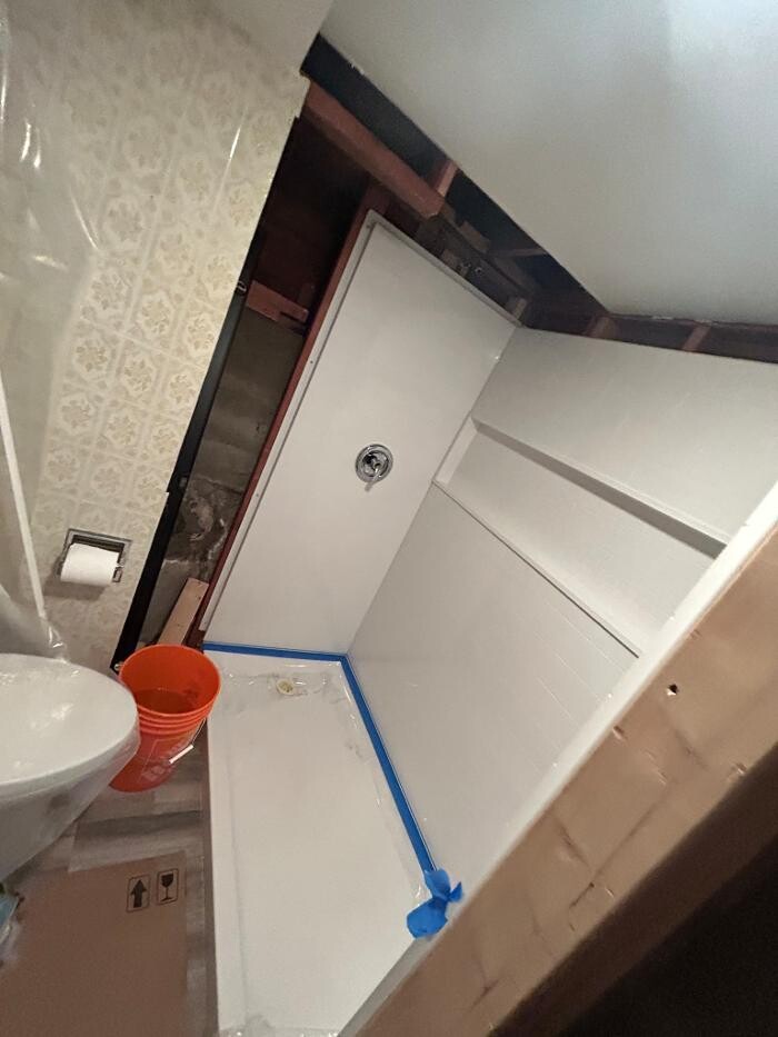Images The Crazy Plumber