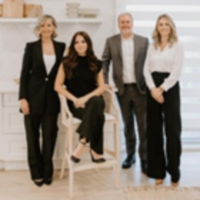 Michelle Bercic Personal Real Estate Corp. Logo