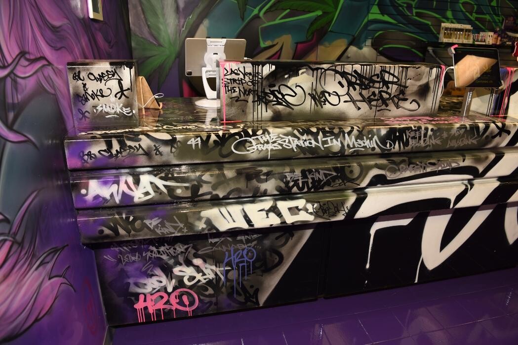 Images West End Cannabis VB