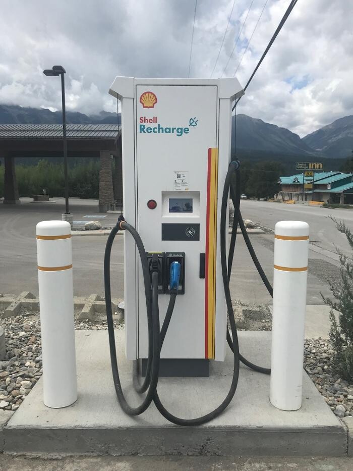 Images Shell Recharge Charging Station