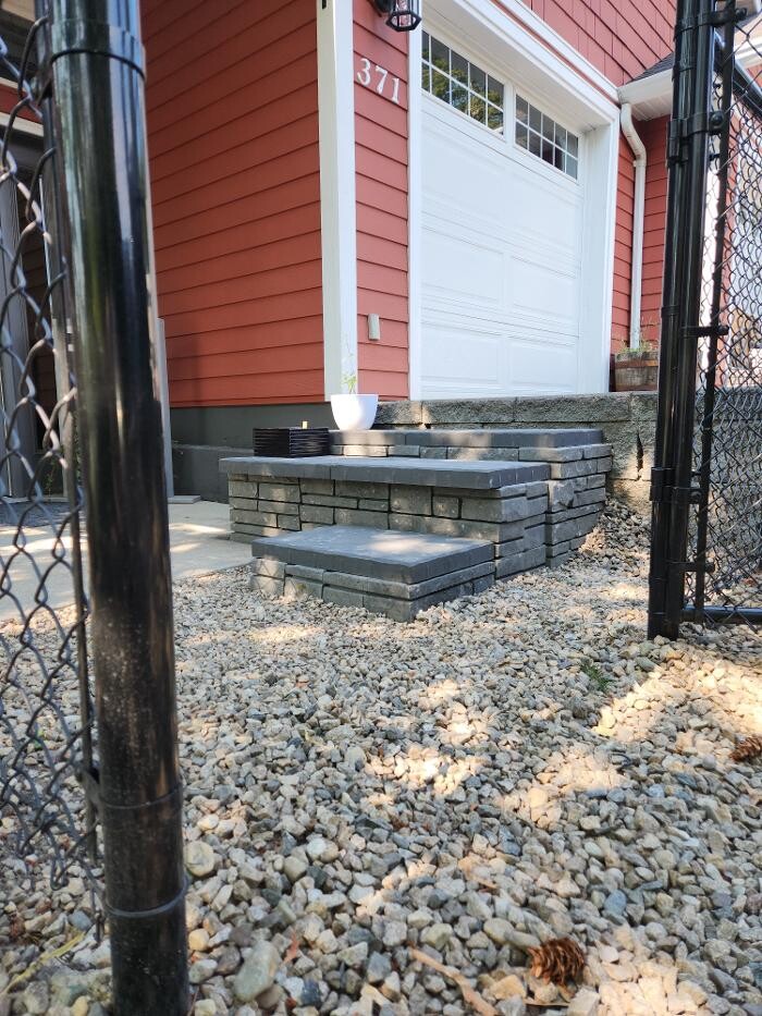 Images BTR LANDSCAPING LTD