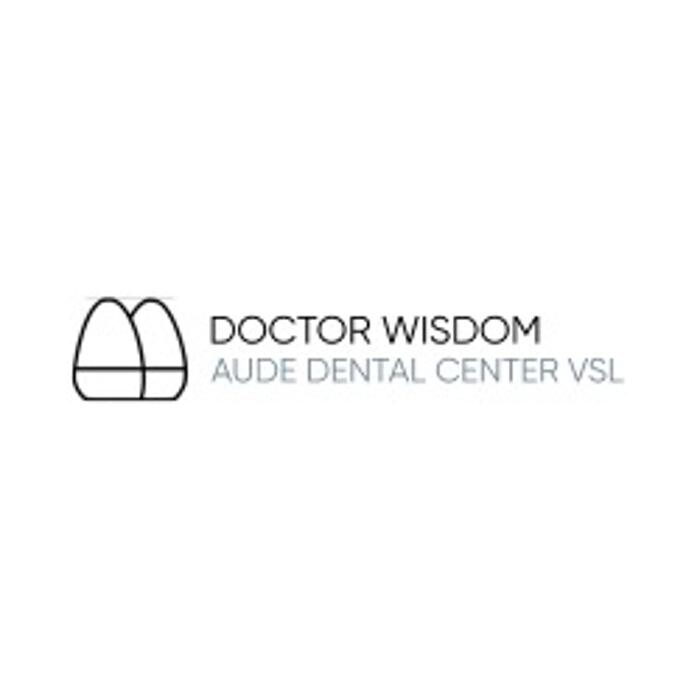 Dr. Wisdom - Centre Dentaire Aoude VSL Logo