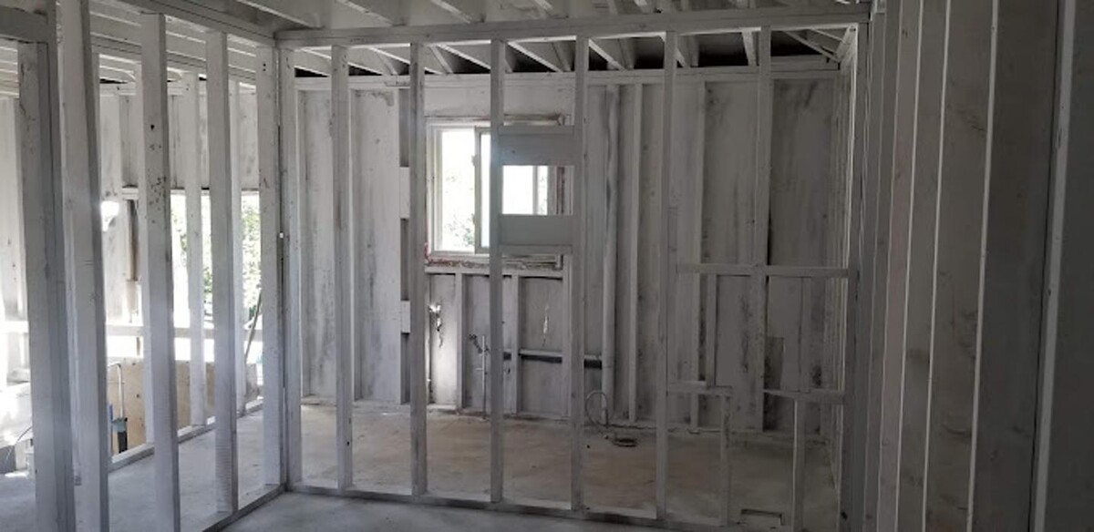 Images 416 Contractor