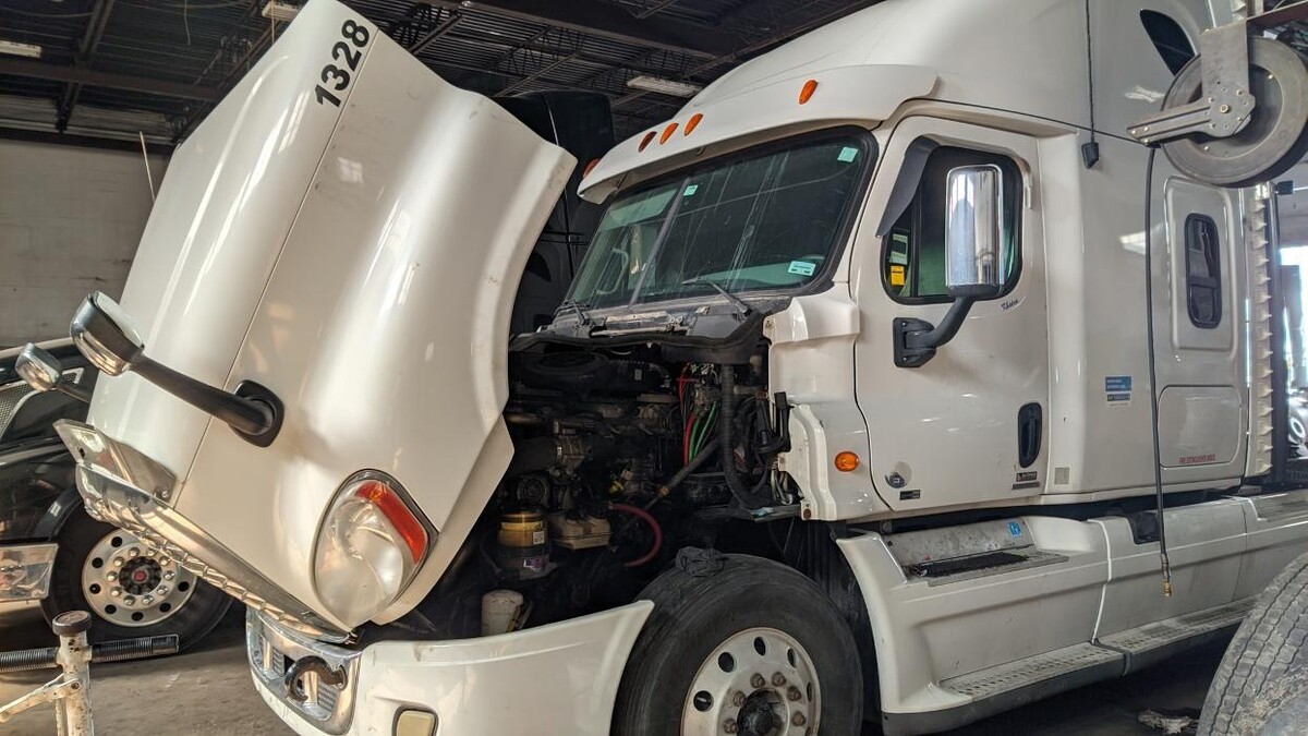 Images Dieselway Truck Centre Inc
