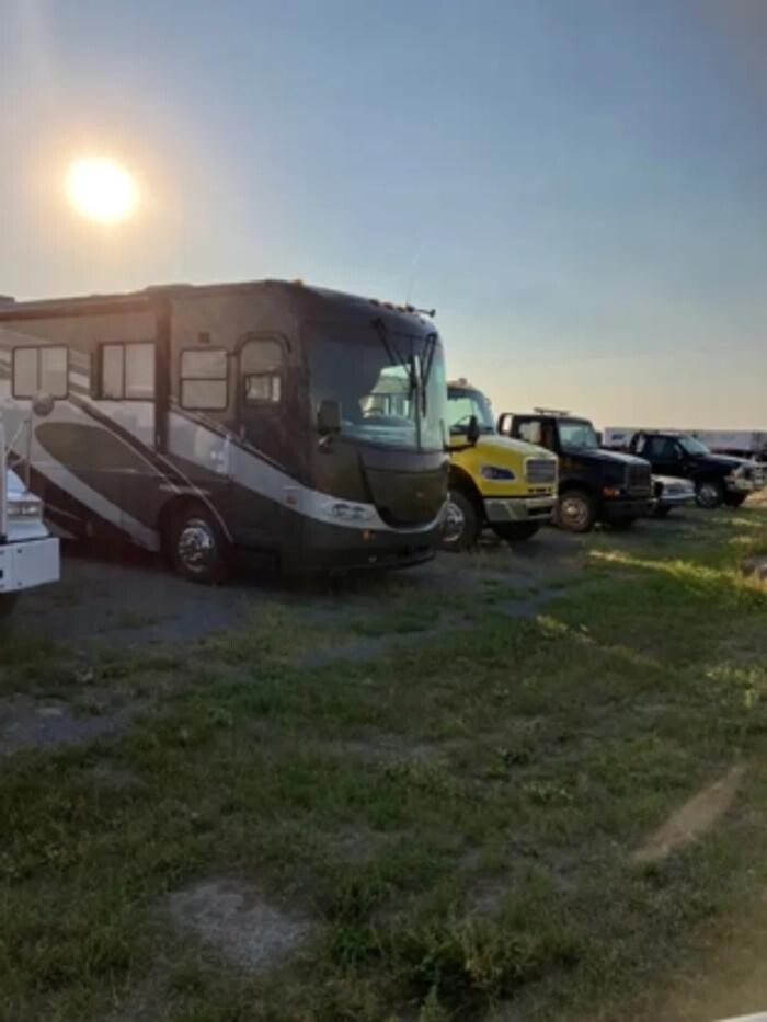 Images RCH Heavy Truck and Mechanical Ltd.