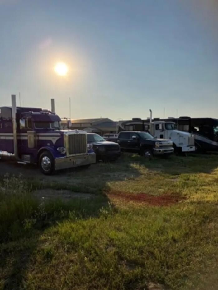 Images RCH Heavy Truck and Mechanical Ltd.